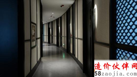 現(xiàn)代中式“端莊穩(wěn)重”馬仕玖煲博樂店連鎖店