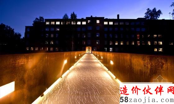 “流動”著的人行橋