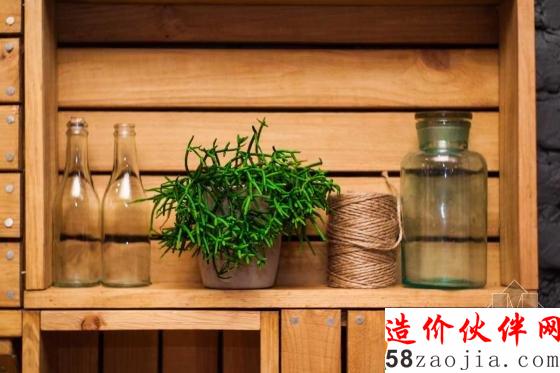 烏克蘭“悠然自得”Simple餐廳設(shè)計(jì)