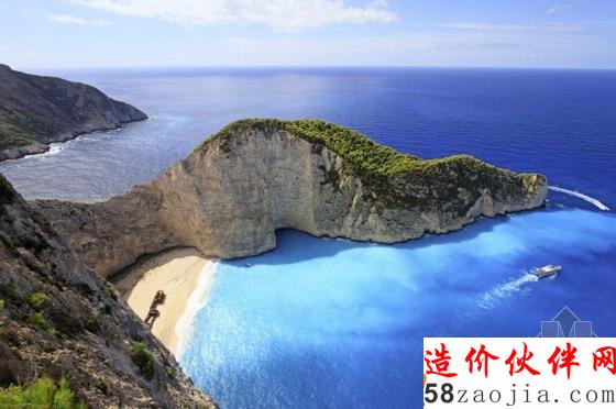 希臘金索斯的沉船灣(Navagio Beach)藍(lán)洞
