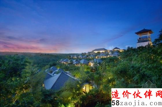 坐擁嘆為觀止的酒店!巴厘島烏干沙悅榕莊