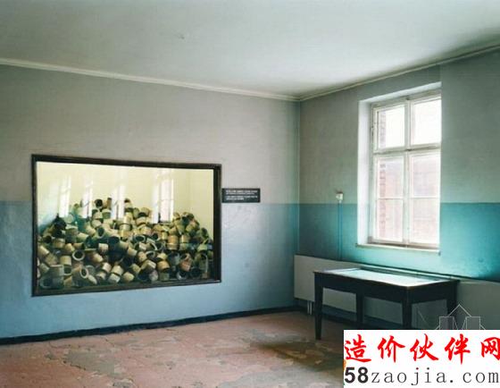 比克瑙納粹集中營(yíng)國(guó)家博物館
