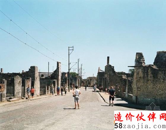 法國(guó)格拉訥河畔奧拉杜爾村遺址