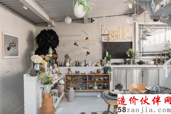 舊馬廄改造“生機(jī)勃勃”LOFT住宅