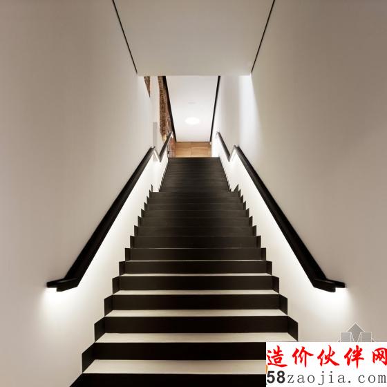 最獨特的辦公室!日光和綠植造就不一樣的辦公空間