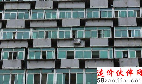 陽臺大樓