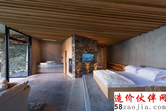 面朝海邊的度假小屋 自然的與山融為一體