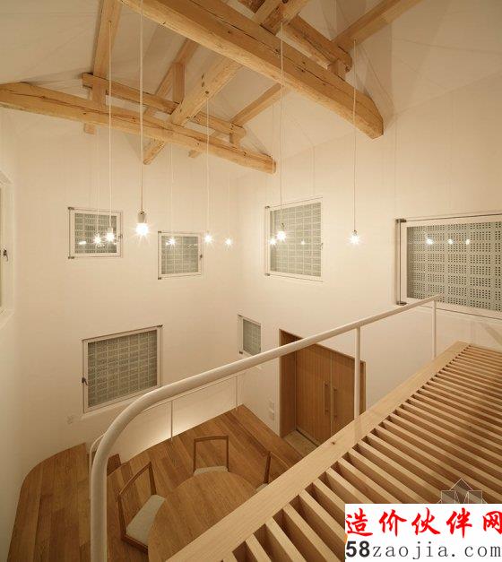 120年前廢棄舊居改造 房子得每個(gè)角落都是亮點(diǎn)!