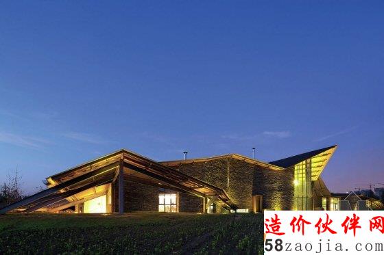 濟(jì)南農(nóng)田里這處綠色會(huì)所入圍“WA中國建筑獎(jiǎng)”