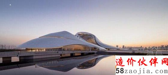 小劇院遠(yuǎn)景
