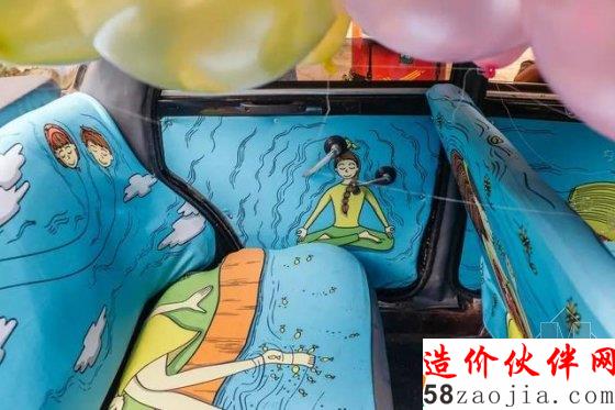 爆改出租車!腦洞大的把風(fēng)景挪到了車內(nèi)