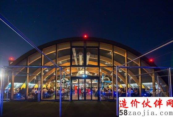 瑞士航空主題>創(chuàng)意新奇 報(bào)廢飛機(jī)變身包廂