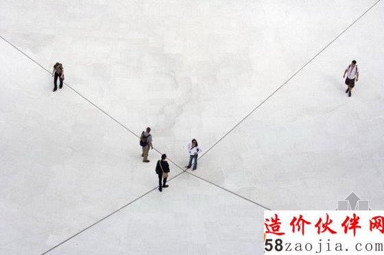 德國(guó)設(shè)計(jì)了一個(gè)憂郁廣場(chǎng) 也許你可以在這里體會(huì)更多