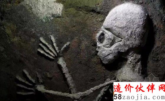 64歲大爺堅持掘地12年 給自己挖出豪華地宮