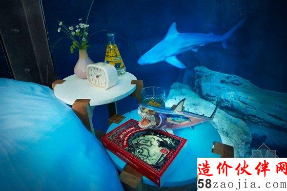 360度全透明水下居所 與鯊魚同居是怎樣一種體驗(yàn)?