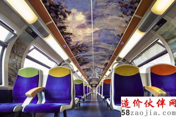 見過手機貼膜 給地鐵貼膜你見過沒?