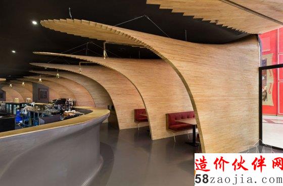 拒絕沉悶不變 這家餐廳的木質(zhì)拱廊設(shè)計值得借鑒
