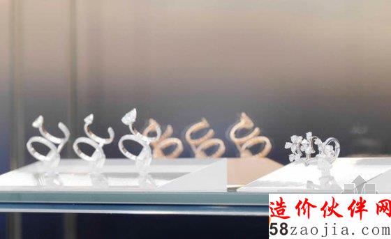 充滿先鋒建筑藝術(shù)氛圍的珠寶店
