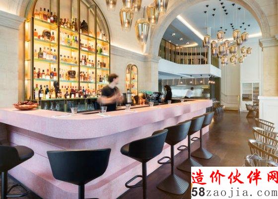 看得出房子是200年前的嗎