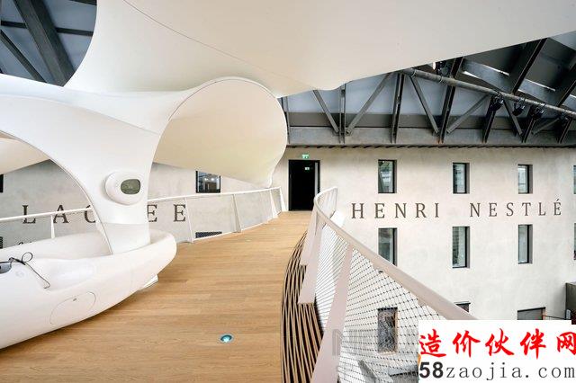工業(yè)遺址變身成華麗的巢穴體驗館