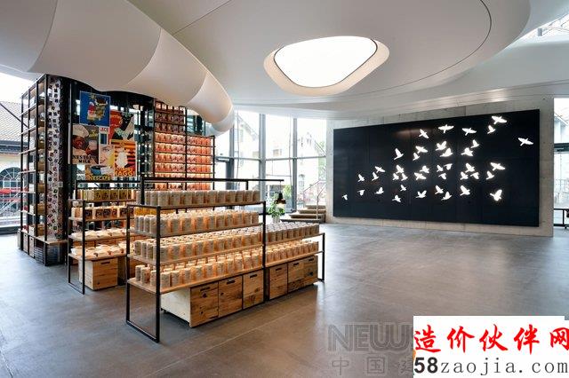 工業(yè)遺址變身成華麗的巢穴體驗館