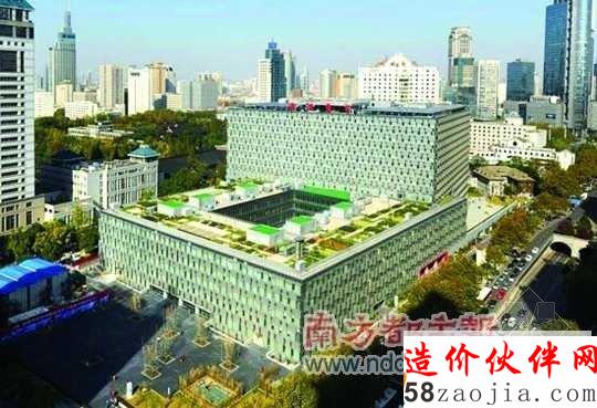 地處南京鬧市的鼓樓醫(yī)院新大樓投入使用。 中新社發(fā)