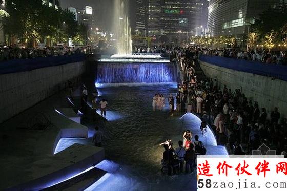 The-ChonGae-Canal.jpg