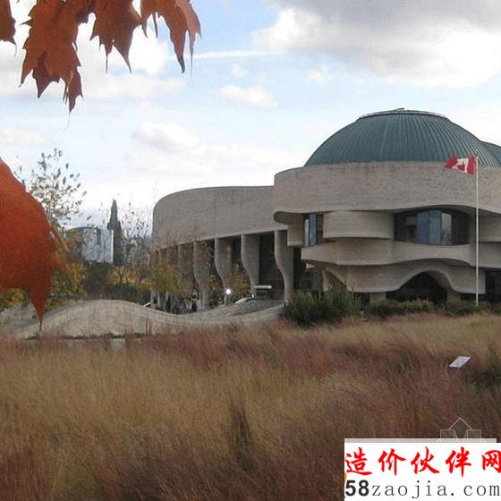 esplanade-du-musee-canadien.jpg